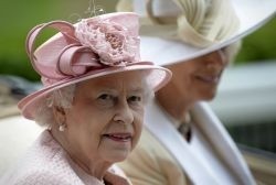 Royal Ascot 2013: dramatic hats