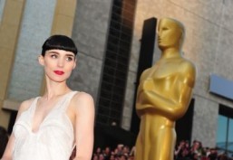 Rooney Mara and Martin Sheen to star in ‘Trash’ by Stephen Daldry
