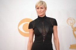 Robin Wright and Sam Worthington on course for Everest