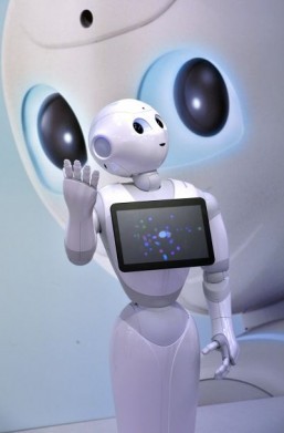 ‘Take your clothes off, be like me!’ says wise-cracking robot
