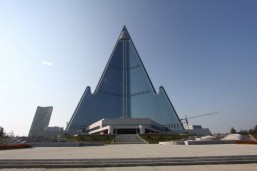 Swiss Kempinski ditches N.Korea ‘Hotel of Doom’ project