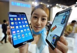 World’s first curved smartphone hits South Korea market