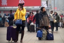 China gears up for peak New Year travel period