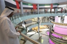 Hotel-malls allow guests to shop ’til they drop