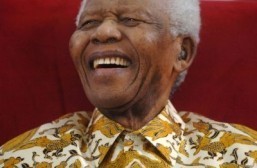 Mandela actors hail icon, as new film tipped for boost