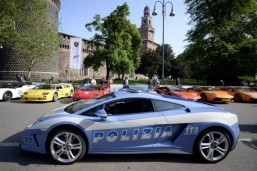 Lamborghini hits road on anniversary tour of Italy