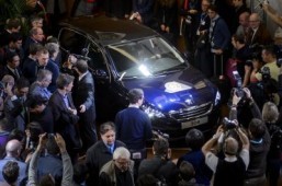 A Peugeot 308 A Peugeot 308 model car is displayed on March 3, 2014 after it was awarded "Car of the year 2014" on the eve of the press day of the Geneva Motor Show in Geneva. ©AFP PHOTO / FABRICE COFFRINI