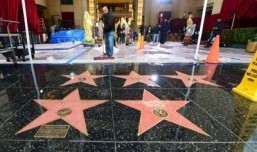 Hollywood set for Oscars drama as storms ease