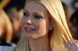Gwyneth Paltrow and Tracy Anderson launch blow-dry bar
