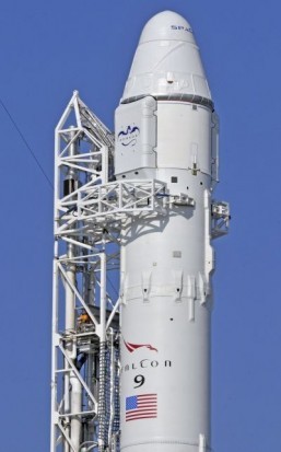 SpaceX rocket landing opens ‘new door’ to space travel