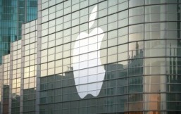 Analyst: Apple prepping phablets, tablets and more for 2014 launch
