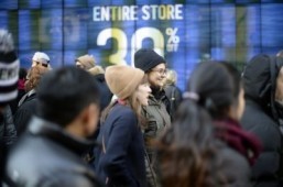 Rush-seeking Millennials more likely to brave crowds than Baby Boomers this Black Friday