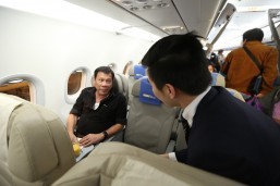 Duterte shuns VIP treatment at NAIA as he returns to Davao City
