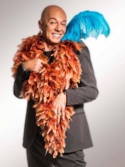 Michael de Mesa makes theater comeback