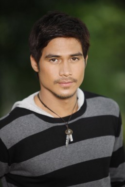 Emotional Piolo says he almost gave up on career