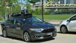 Uber goes public with self-driving test