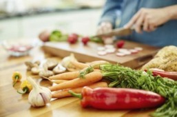 New research explores dietary fiber, vitamin A and peanut allergies