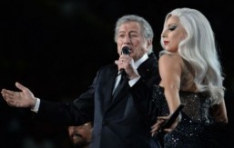Lady Gaga, Aretha Franklin, more booked for Tony Bennett tribute