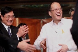 Cliffhanger presidential election race begins