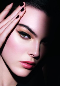 Light painting inspires Giorgio Armani’s holiday 2016 makeup collection