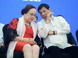 Give me affidavit on Paolo’s role in shabu shipment, I will resign — Duterte