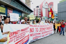 Strike won’t stop jeepney modernization plan: Malacañang