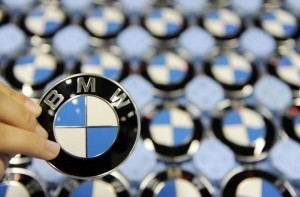 Mercedes, BMW vie for US luxury car crown