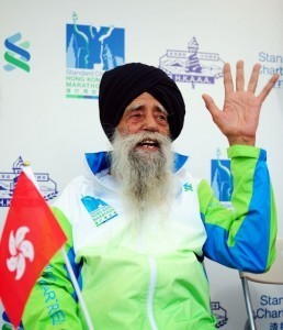 ‘Oldest marathon runner’ competes in Hong Kong