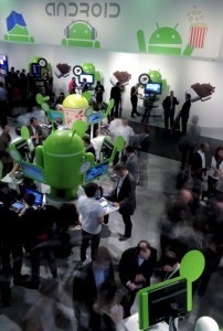 Cybercriminals target phones, Android most exposed: analysts
