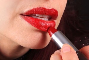 Lipstick index: Shoppers want a little bit of luxury with premium cosmetics