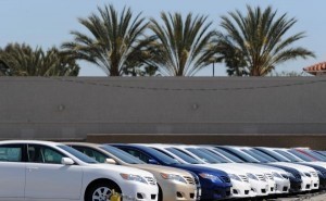 US probes safety of 1.4 million Toyotas after fires