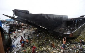 Three dead as storm lashes PHL