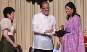 Aquino attends 2012 Ramon Magsaysay awarding ceremony