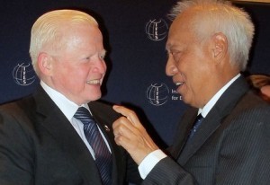 Monsod Receives Baxter Award for Electoral Reforms