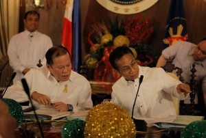 Palace: No ouster plot vs JPE over RH bill