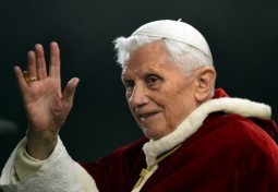 Pope to quit Twitter after stepping down: Vatican Radio