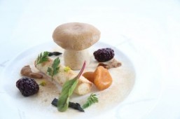 A sample dish for flyers in First Class frm Cathay Pacific's new in-flight menu in partnership with Mandarin Oriental. ©All Rights Reserved