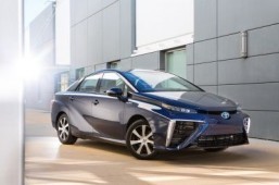 Congestion expected after Toyota green car orders soar