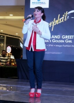 Gerphil gears up for big project with David Foster