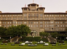 Valentine’s Day hotel packages include diamonds and stadium rentals