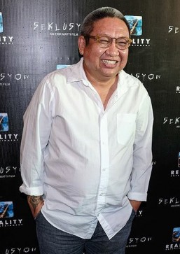 Erik Matti’s ‘Seklusyon’ dominates MMFF awards night