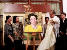 Palace open to review of national ID system proposal