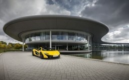 McLaren confirms P1 performance figures as deliveries begin