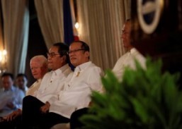 PHL jumps 13 notches in 2015 economic freedom index