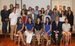 Young Filipino-Americans who attended the FYLPRO DC Info session, posed for a group photo with the Embassy's Public Diplomacy Officer, Ms. Darell Artates (1st row, 3rd from left) and FYLPRO alums Melissa Medina (1st row, 4th from left) and RJ Diokno (1st row, 5th from left) at the Romulo Hall of the Philippine Embassy on 26 July 2016.