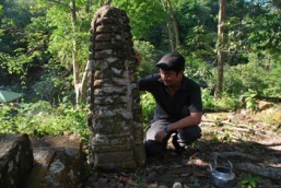 Out of Borneo: The role of slavery in the peopling of the Philippines