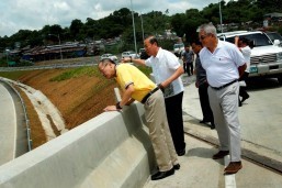 PHL, US forge ties to protect Filipino nationals working on US soil