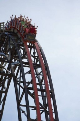 World’s fastest wooden roller coaster debuts in US