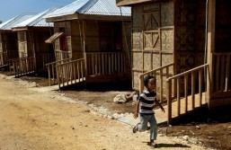 Aquino only listens to ‘voices in his head’ – ‘Yolanda’ survivors