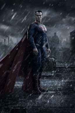 The first photo of Henry Cavill as Superman for "Batman v Superman" (2016) ©CLAY ENOS©2014 WARNER BROS. ENTERTAINMENT INC., RATPAC-DUNE ENTERTAINMENT LLC AND RATPAC ENTERTAINMENT, LLC